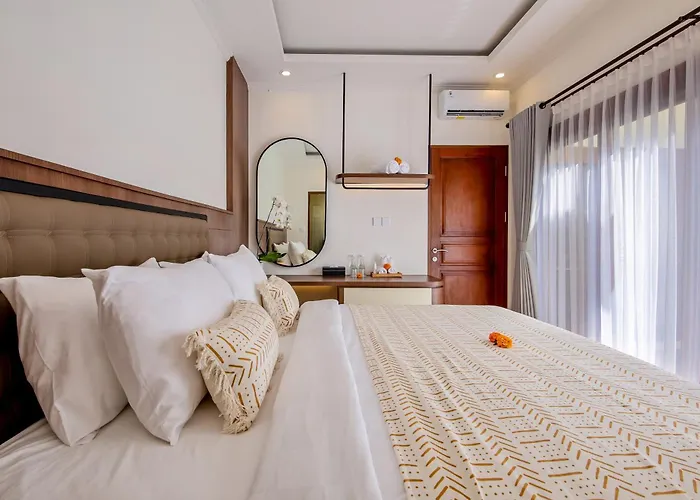 Ellavie Villa *